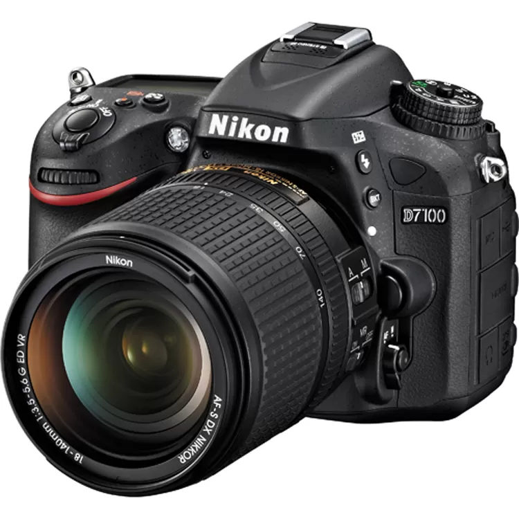 دوربین عکاسی نیکون Nikon D7100 Kit 18-140mm f/3.5-5.6 G VR-دست دوم